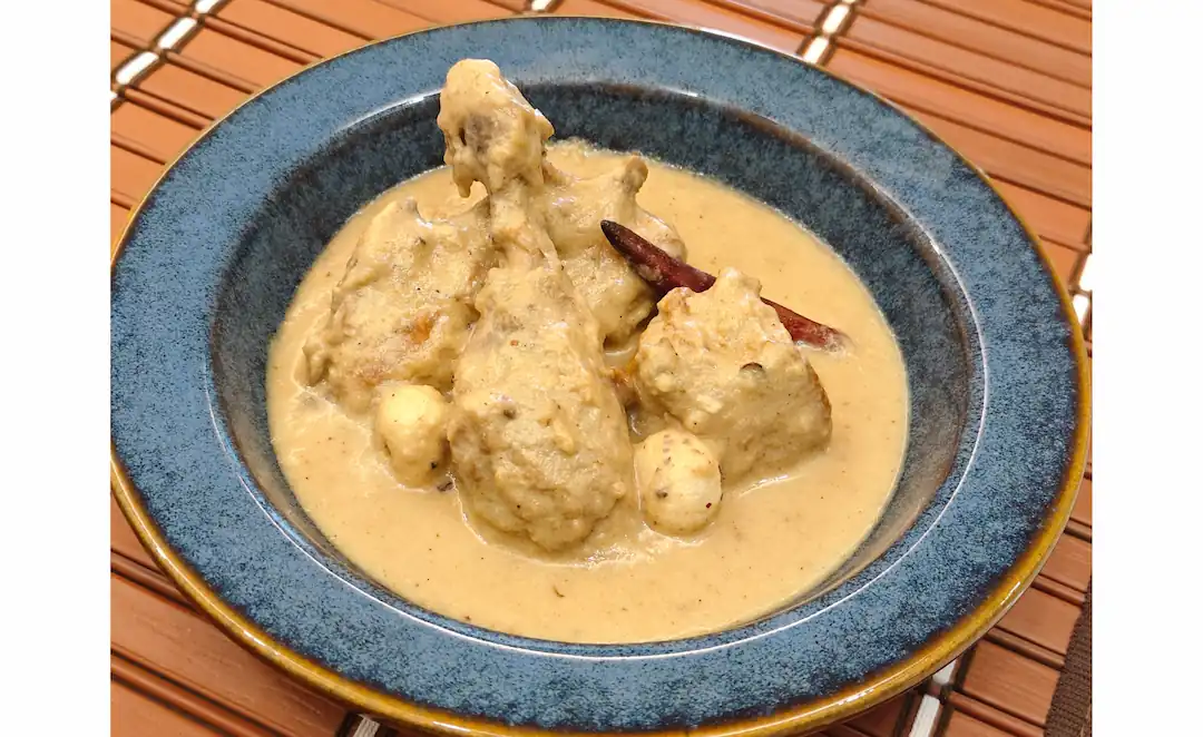 Chicken Rezala – mild, aromatic Bengali chicken curry